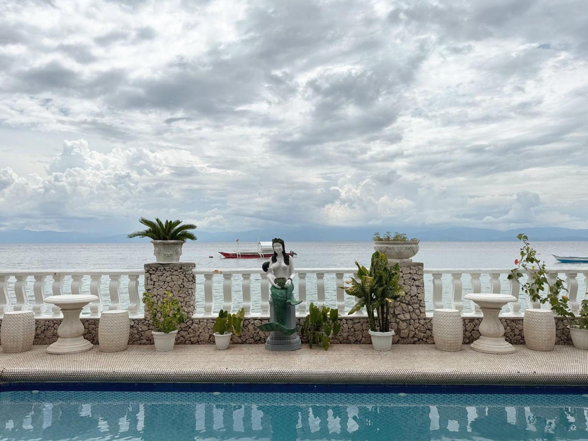 Sunset Beach Resort Moalboal Ngoại thất bức ảnh